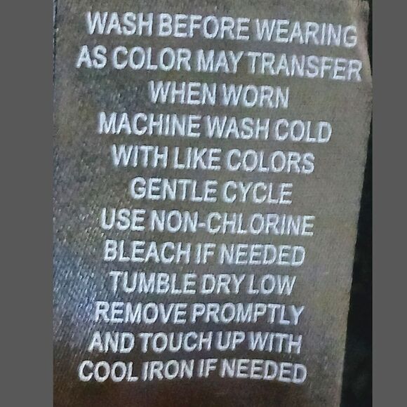 TORRID Plus Size New Peplum Chiffon Clip Dot Floral Rose Puff Sleeve Top. - Picture 12 of 16